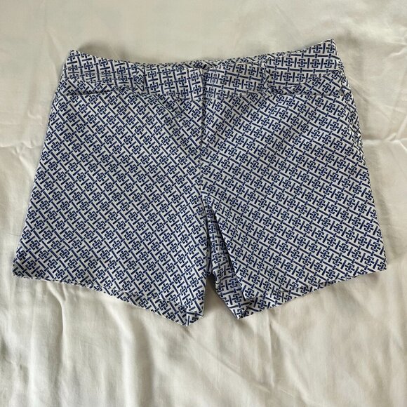 The Limited Blue White Geometric Pattern High Rise Casual Shorts | Size 12 - Picture 1 of 5